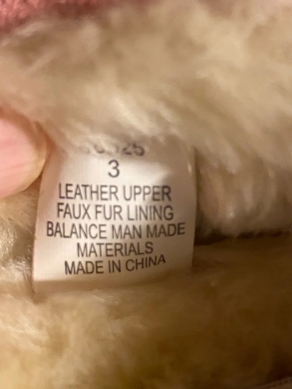Minnetonka Cream Faux-Fur Lined Leather Moccasin
